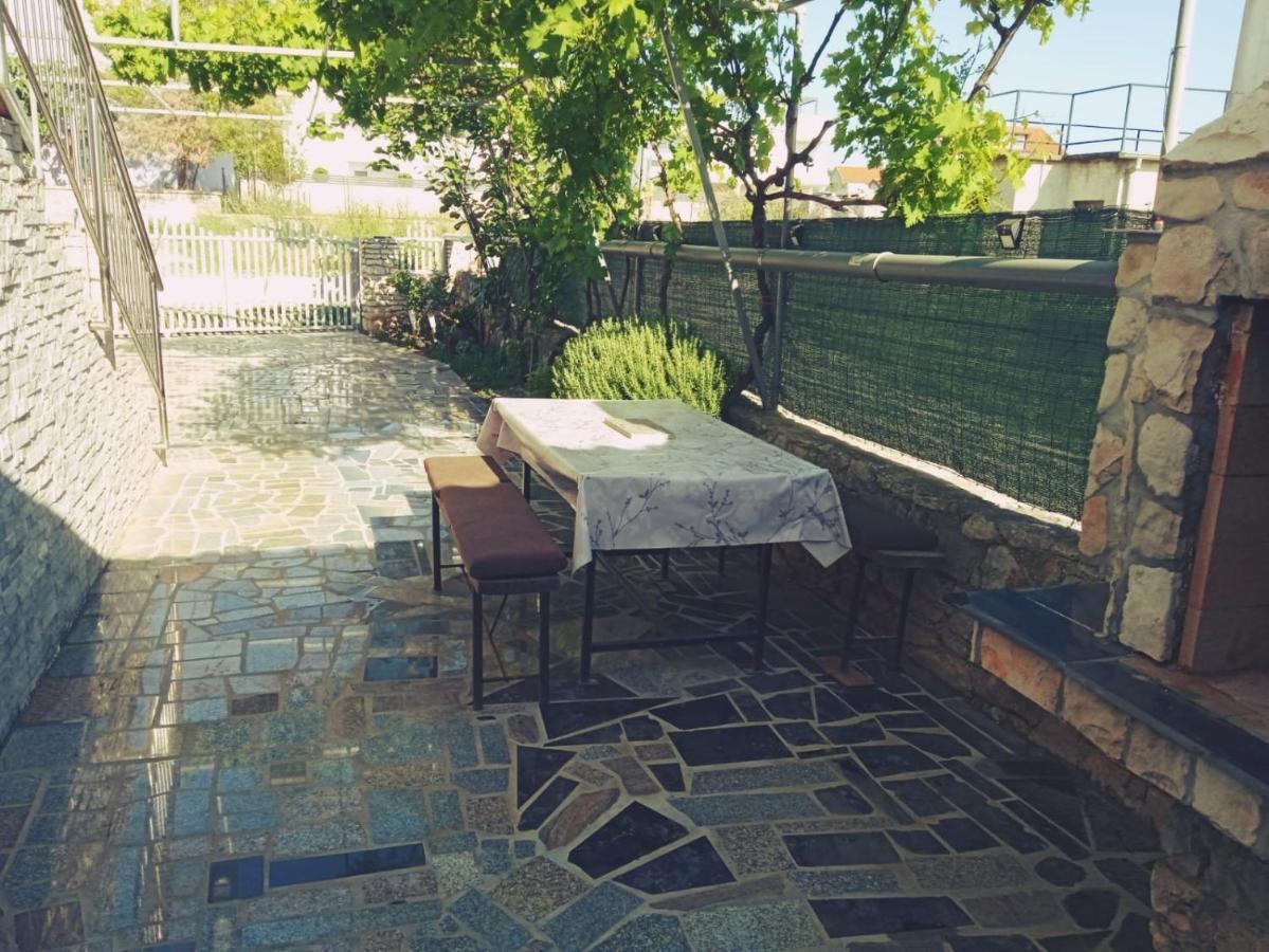 Apartman Josipa Peroj Exterior foto